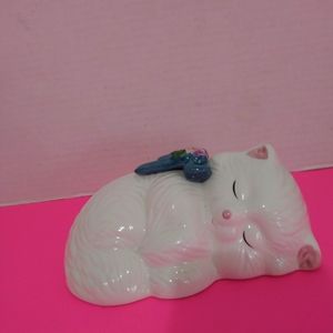 Poo 5 napping Ceramic Cat